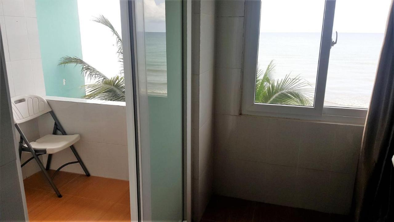 Nasional Hotel Gunungsitoli Kültér fotó